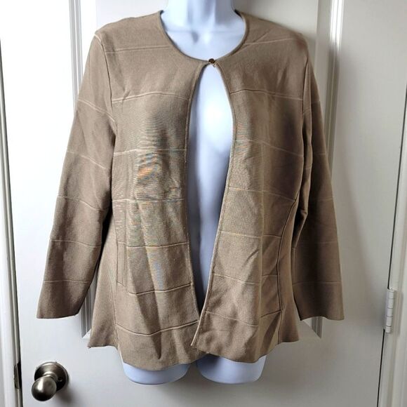 BLACK SAKS FIFTH AVENUE  - Picture 1 of 10